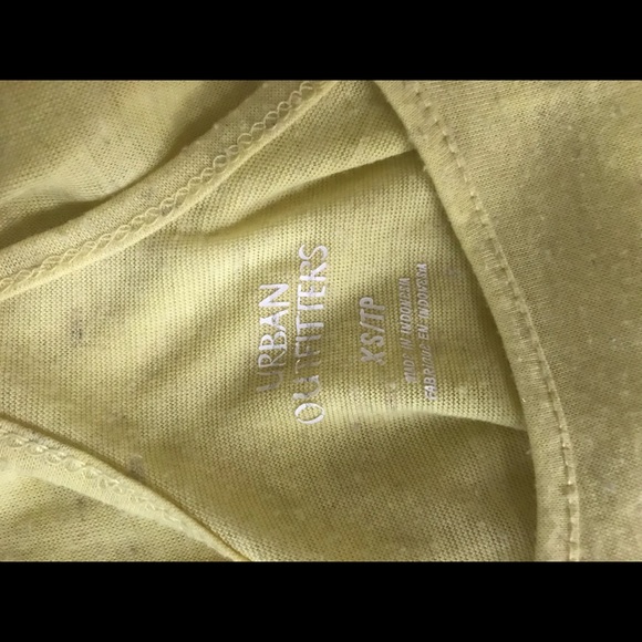 Yellow tank - Picture 3 of 3